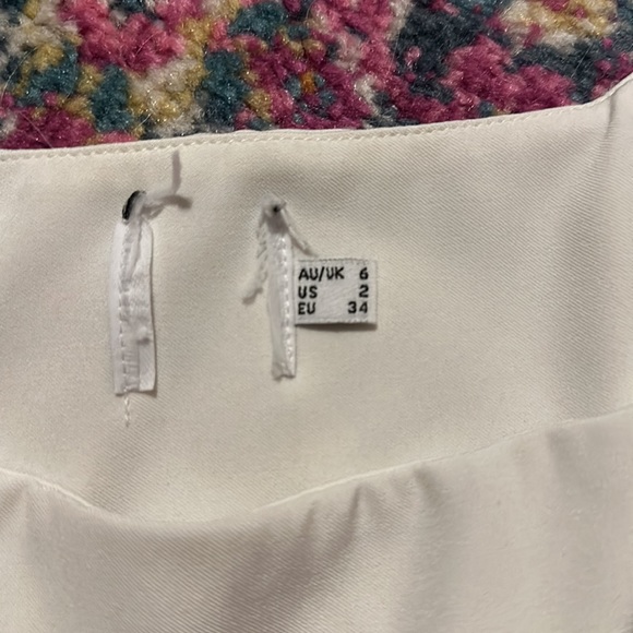 princess polly crop top - Picture 2 of 2